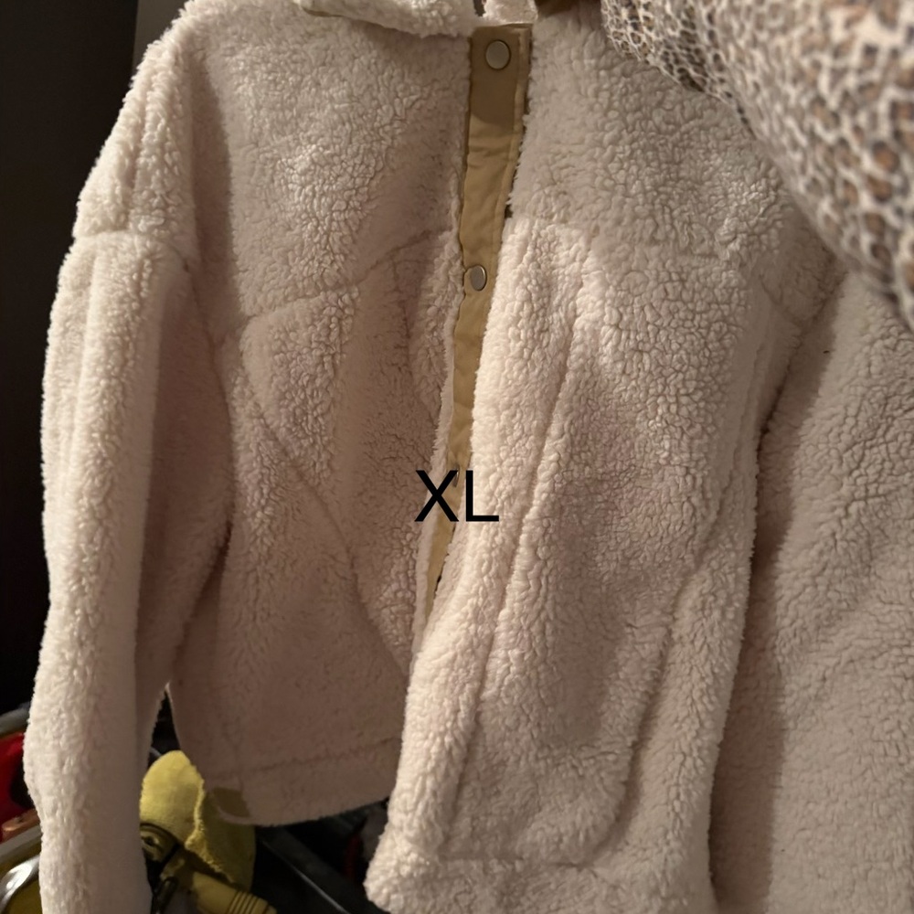 Old Navy Women's Cream Teddy Jacket